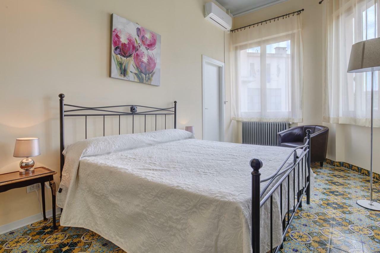 Sette Note Guest House 阿雷佐 外观 照片